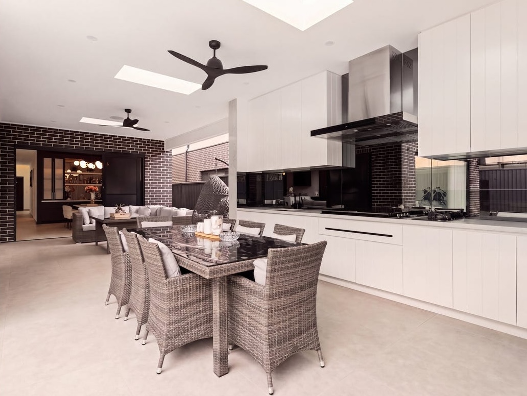 Custom outdoor kitchen and alfresco build in Sydney